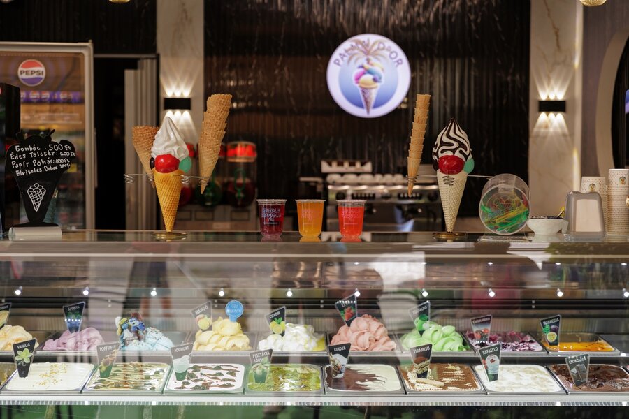 Palmador Ice Cream Gallery preview 2