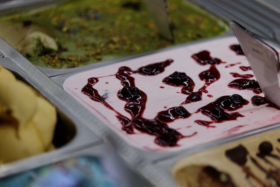 Palmador Ice Cream Gallery preview 2